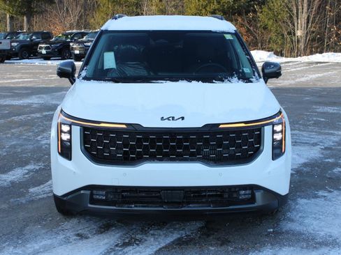 New 2026 Kia Carnival SX w/ SX Dark Edition Package image 2