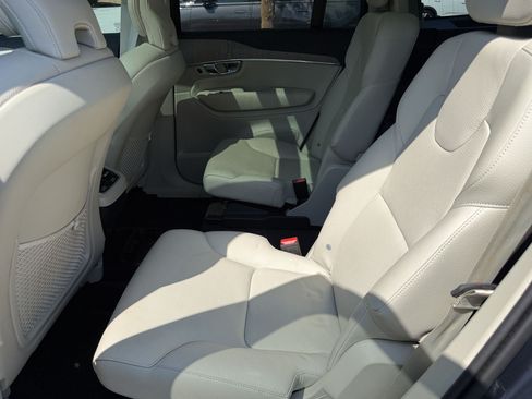 Used 2025 Volvo XC90 B6 Plus w/ Protection Package Premier AWD/4WD image 20