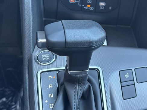 New 2026 Kia Sportage EX FWD image 21