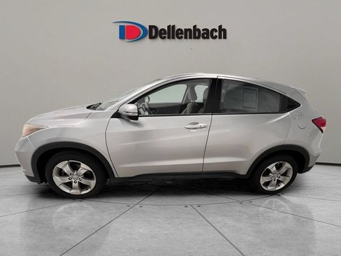 Used 2016 Honda HR-V EX image 2