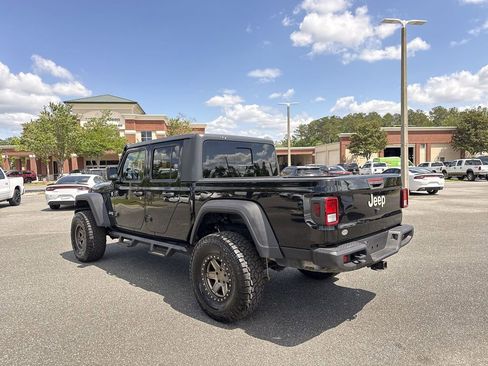 Used 2021 Jeep Gladiator Sport w/ Trailer Tow Package AWD/4WD image 5