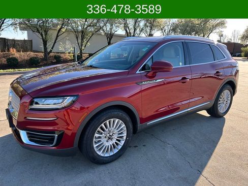 Used 2019 Lincoln Nautilus Standard image 1