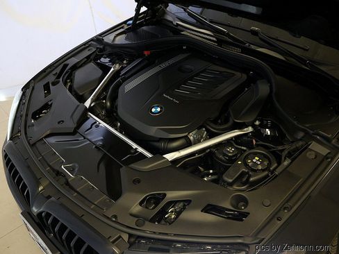 Certified 2023 BMW 540i xDrive w/ M Sport Package AWD/4WD image 39