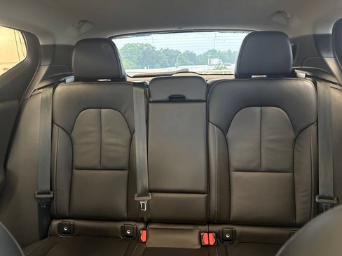 Used 2023 Volvo XC40 B5 Plus w/ Driver Assist Package AWD/4WD image 27