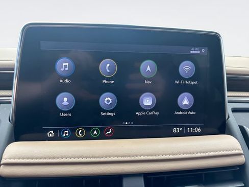 Used 2021 Chevrolet Suburban Premier AWD/4WD image 16