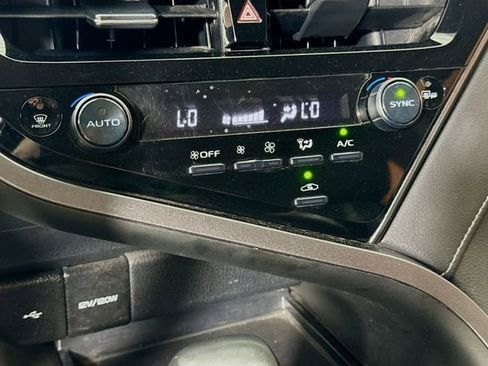 Certified 2023 Toyota Camry SE image 15