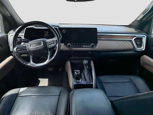 Used 2023 GMC Canyon Denali image 15