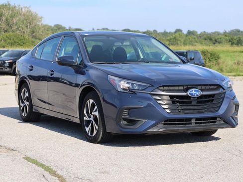 Used 2024 Subaru Legacy Premium AWD/4WD image 4