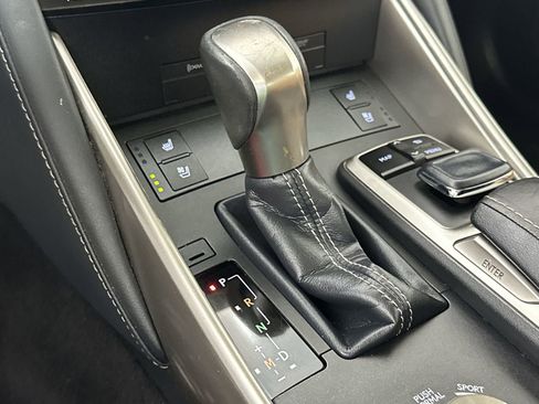 Used 2018 Lexus IS 300 AWD w/ Comfort Package image 24