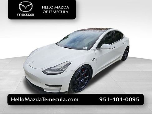 Used 2018 Tesla Model 3 Performance image 1