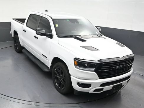 Used 2024 RAM 1500 Laramie AWD/4WD image 22