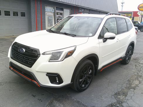 Used 2023 Subaru Forester Sport AWD/4WD image 12