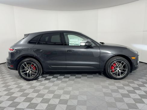 Certified 2026 Porsche Macan S AWD/4WD image 8