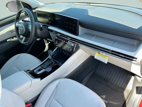 New 2026 Hyundai Tucson SEL image 14