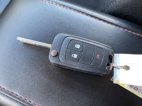 Used 2015 Chevrolet Equinox LT image 35