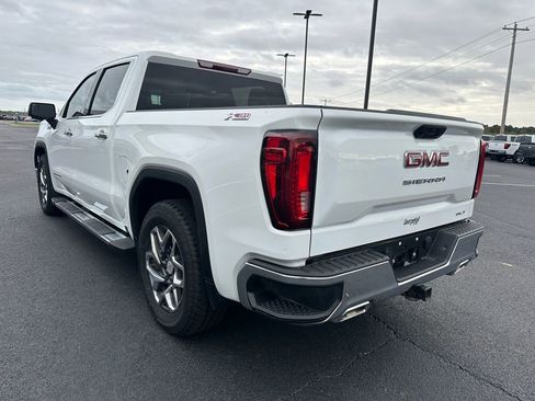 Used 2023 GMC Sierra 1500 SLT image 26