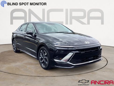 Used 2025 Hyundai Sonata SEL FWD image 1