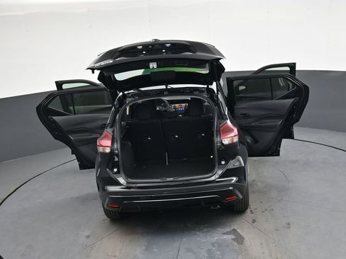 Certified 2025 Nissan Kicks Play S FWD image 46