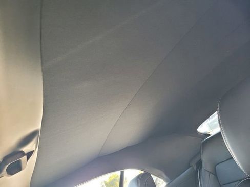 Used 2025 Ford Mustang Premium image 18