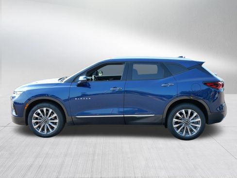 Used 2022 Chevrolet Blazer Premier w/ Enhanced Convenience Package AWD/4WD image 4
