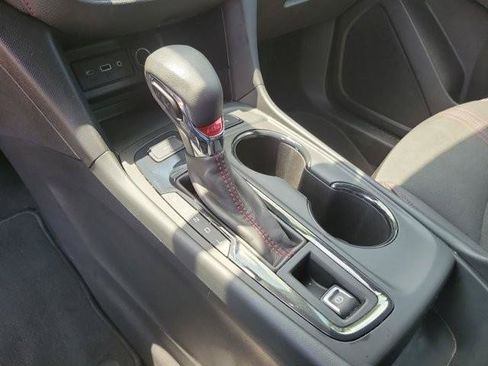 Used 2022 Chevrolet Equinox RS AWD/4WD image 31