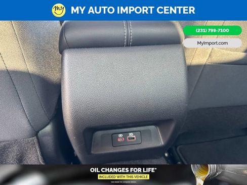 Used 2025 Nissan Altima 2.5 SV w/ SV Special Edition Package AWD/4WD image 26