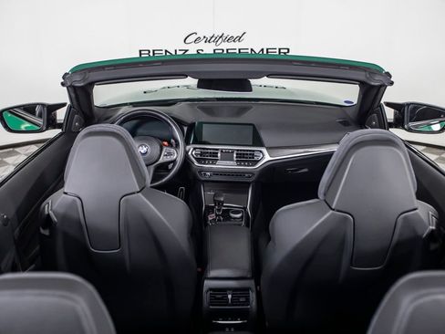 Used 2023 BMW M4 xDrive Competition w/ M Driver's Package AWD/4WD image 9