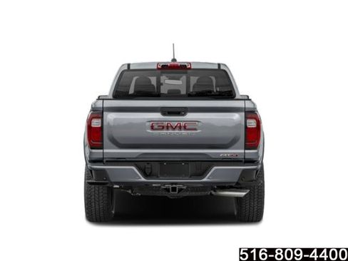 Used 2024 GMC Canyon AT4X AWD/4WD image 9