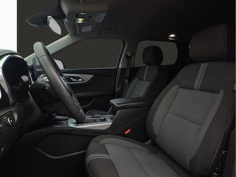 Used 2023 Chevrolet Blazer LT w/ Convenience Package FWD image 12