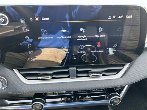 New 2026 Chevrolet Equinox LT w/ Safety and Technology Package image 19