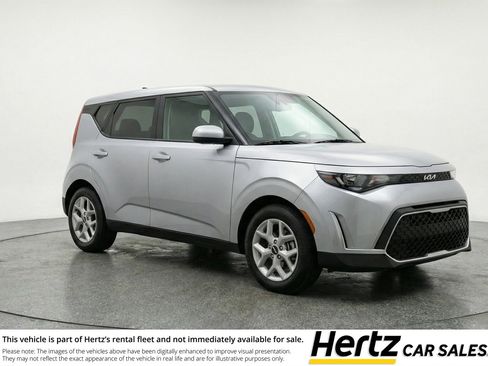 Used 2025 Kia Soul LX w/ LX Technology Package image 1