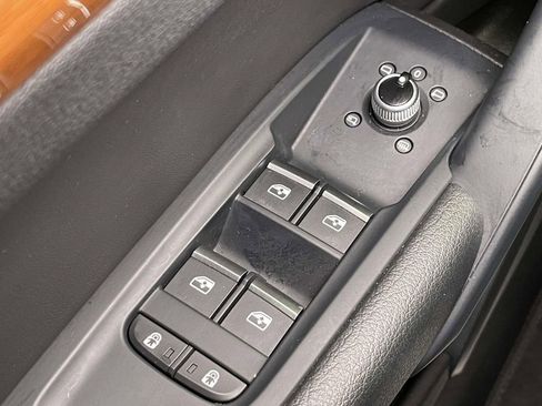 Certified 2023 Audi Q5 2.0T Premium w/ Convenience Package image 36