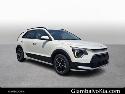 New 2026 Kia Niro LX