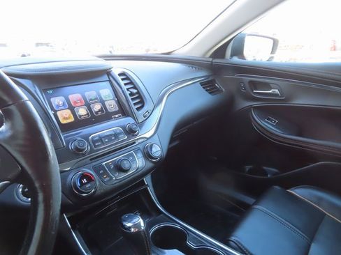 Used 2019 Chevrolet Impala Premier w/ Premier Confidence Package image 34