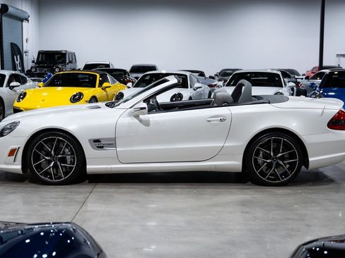 Used 2009 Mercedes-Benz SL 65 AMG image 3