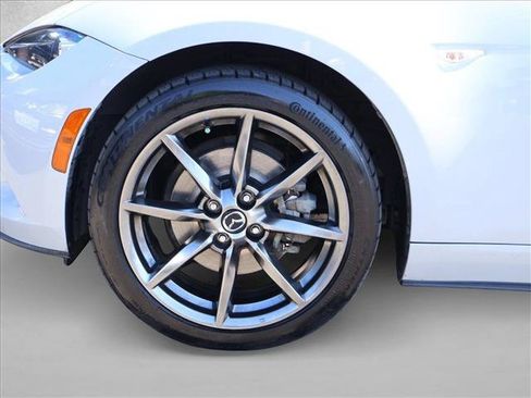Used 2016 MAZDA MX-5 Miata Grand Touring RWD image 28