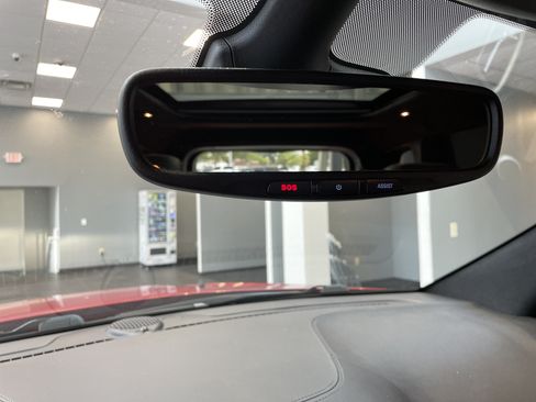 Used 2018 Jeep Grand Cherokee Trackhawk AWD/4WD image 34