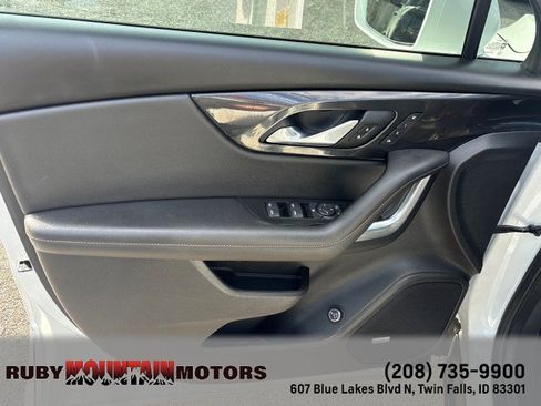 Used 2020 Chevrolet Blazer Premier w/ Driver Confidence II Package AWD/4WD image 10