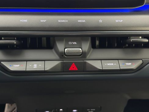 Used 2024 Kia EV9 GT-Line image 35