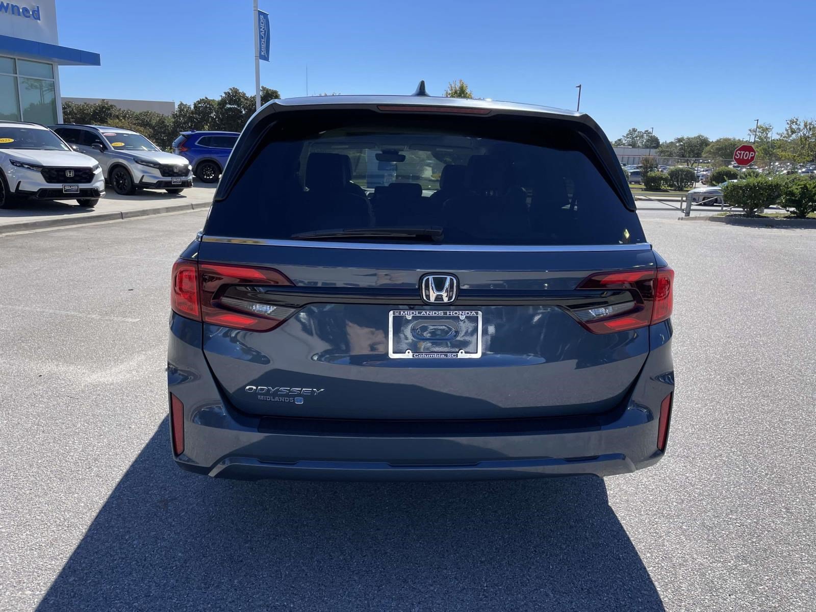 Used 2025 Honda Odyssey EX-L image 5