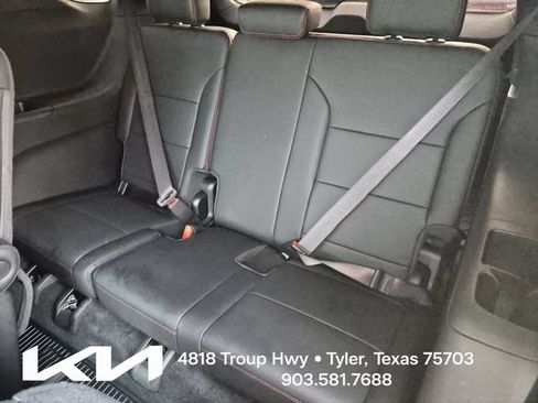 Used 2024 Chevrolet Traverse RS w/ LPO, Floor Liner Package AWD/4WD image 29