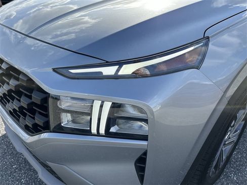 Certified 2022 Hyundai Santa Fe SE image 15