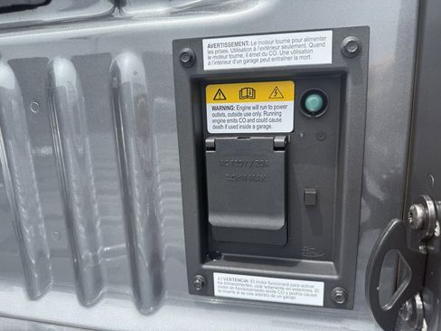 New 2025 Ford F350 XLT w/ 360-Degree Camera Package image 33