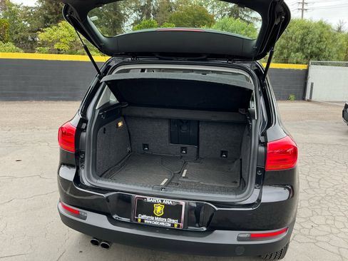 Used 2017 Volkswagen Tiguan S FWD image 26