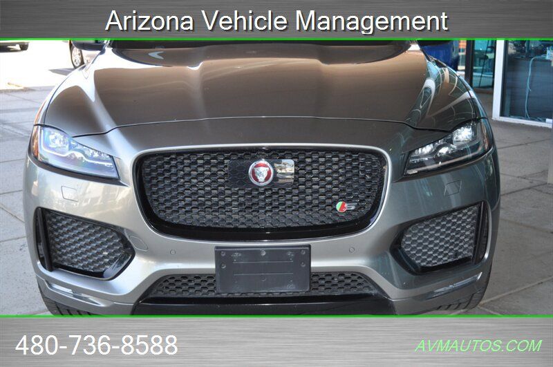 Used 2020 Jaguar F-PACE S AWD/4WD image 10