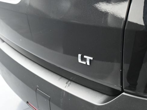 Certified 2023 Chevrolet Traverse LT AWD/4WD image 40