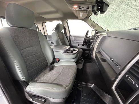 Used 2019 RAM 1500 Big Horn image 8