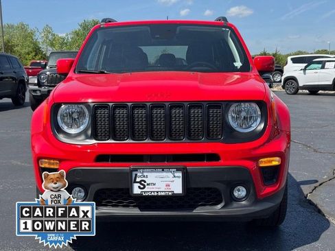 Used 2022 Jeep Renegade Latitude w/ Convenience Group AWD/4WD image 8