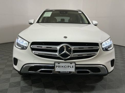 Used 2022 Mercedes-Benz GLC 300 image 3