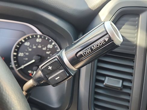 Certified 2024 Nissan Titan SV w/ SV Convenience Package image 13